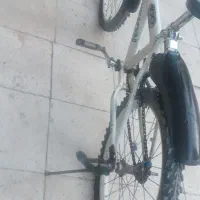 دوچرخه|دوچرخه، اسکیت، اسکوتر|قنوات, |دیوار