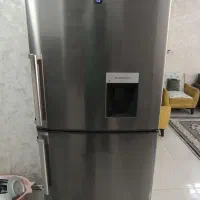 یخچال فریزر نقره ای