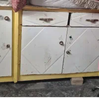 کمد آهنی  زیر باری