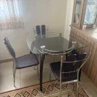 میز غذاخوری چهار نفره