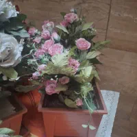گل و گلدان مصنوعی