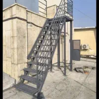 نیروی جوان فنی ومشتاق یادگیری کاربرای جزیره
