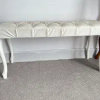 پاف کنار تخت سفید|مبلمان خانگی و میز عسلی|قزوین, |دیوار