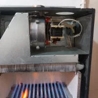 پکیج ۲۸هزار ایران رادیاتور در حد نو es28|آبگرمکن، پکیج، شوفاژ|رودهن, |دیوار