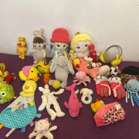عروسک و اسباب بازی