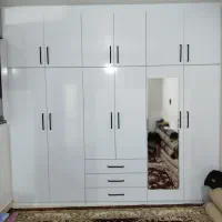 کابینت کمد دیواری.