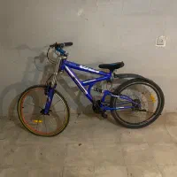 سه عدد دوچرخه