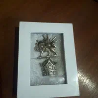 نشان شیر خورشید و کلاهخود