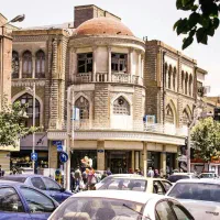 مغازه-35-متر-ملکیت-و-سر-قفلی-بر-جمهوری