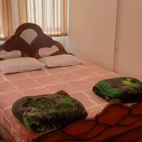 سوییت همکف دوخوابه شیک وتمیز|اجارهٔ کوتاهمدت آپارتمان و سوئیت|حمیدیا, |دیوار