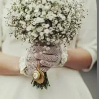 همکاری با منشی در تالار پذیرایی