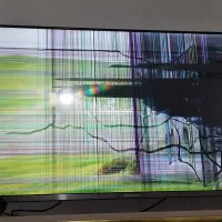 تلویزیون صفحه شکسته