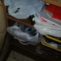 جا کفشی نو و دو عدد صندلی چوبی نو|جاکفشی، کمد، دراور|رشت, حمیدیان|دیوار