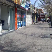 مغازه-30متر-بهداشتی-حاشیه-خیابان-اصلی-مستغلاتی