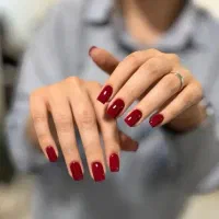 ترمیم ناخن فقط ۳۰۰ نمونه کار خودمه رنگ مش کراتین