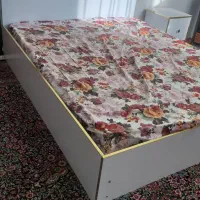 تخت خواب دونفره نو با تشک رویال ۸ تومن