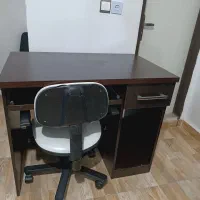 میز کامپیوتر و صندلی