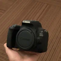 دوربین کنون 200d