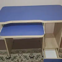 میز کامپیوتر چوبی