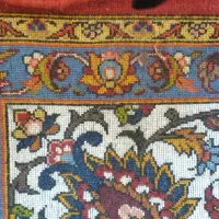 فرش دستباف خشتی تازه افتاده