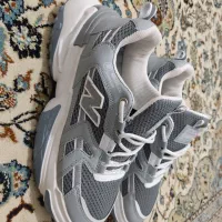 کفش نیوبالانس ۴۱ کاملا نو|کیف، کفش، کمربند|شیراز, کوشک میدان|دیوار