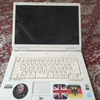 لپتاپ ویندوز ۷ فوجیستوژاپن