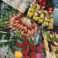 کیک تولد خانگی و فینگرفود