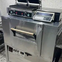 خمیر پهن کن ایتالیای دیس پلی لیمرا فرپیتزا دهنه ۷۰|کافی‌شاپ و رستوران|تهران, شهرک ولیعصر جنوبی|دیوار