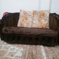 مبل سالم بدون شکستگی همراه با عسلی