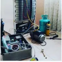 تعمیریخچال خانگی ومغازه ای در محل یخچاساز