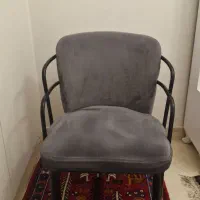 صندلی دسته دار فلزی