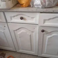 کابینت وترازو