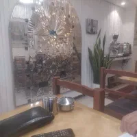 صندوق دار رستوران