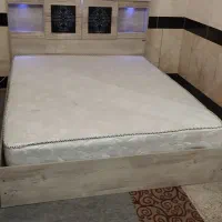 یک سرویس تخت خواب دو نفره در حد صفر