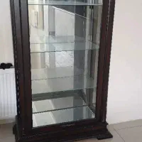 ویترین چوبی - شیشه ای