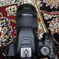 دوربین 750D با لنز 18-135