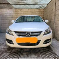 جک J5 مدل ۹۴ . سفید و ۷۰ هزار کارکرد