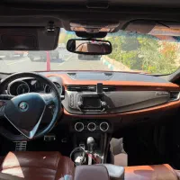 آلفارومئو جولیتا ۲۰۱۵|خودرو سواری و وانت|تهران, صادقیه|دیوار