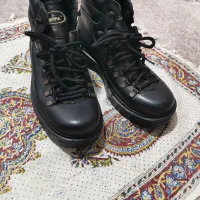کفش کوهنوردی سیمپا مدل کوهستان|کوهنوردی و کمپینگ|تهران, شکوفه|دیوار