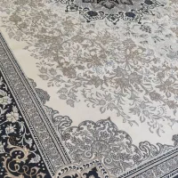 فروش تعدادی فرش ۷۰۰ و۱۲۰۰ شانه به قیمت پارسال