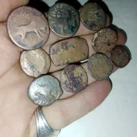 سکه مسی زیر خاکی