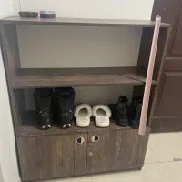 کمد سه طبقه که من بعنوان جا کفشی استفاده کردم