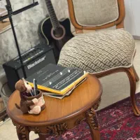 اموزش گیتار (برای خانم ها و بچه ها)