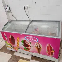 فریزر صندوقی و میز و صندلی