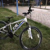 دوچرخه 26 ویوا، بدنه آلومینیوم، سند دار.