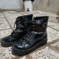 نیم بوت