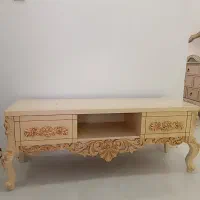 میز تلویزیون، تلفن بی سیم،پلوپز،چرخ گوشت ،قالیچه