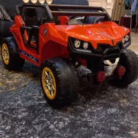 ماشین شارژی ۲نفره ۴ موتور خیلی خیلی بزرگ|اسباببازی بچه|تهران, حکیمیه|دیوار