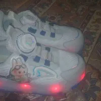 کفش اسکیت دار|دوچرخه، اسکیت، اسکوتر|قدس, شهر‌قدس|دیوار