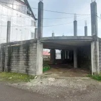 زمین بااین بنا بردوم دریا